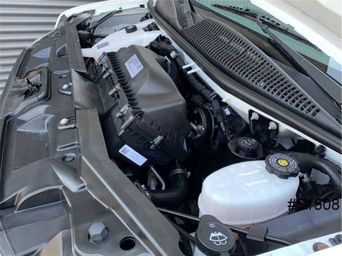Used 2022 Chevrolet Express 4500 Extended w/ Power Convenience Package image 14