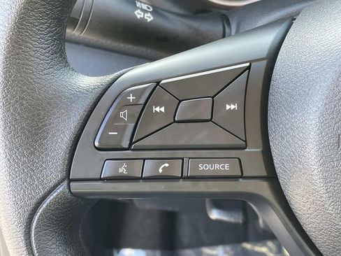 Certified 2025 Nissan Kicks Play S image 18
