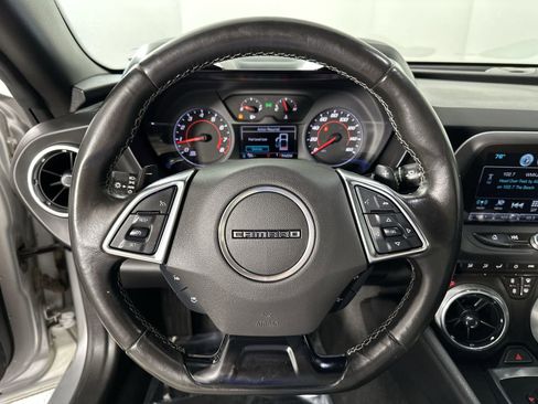 Used 2018 Chevrolet Camaro LT image 18