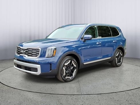 Used 2025 Kia Telluride S AWD/4WD image 5