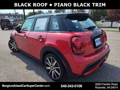 Used 2023 MINI Cooper S FWD image 6