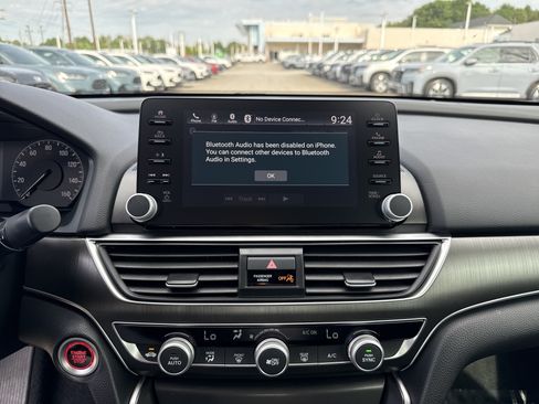 Certified 2022 Honda Accord LX image 24