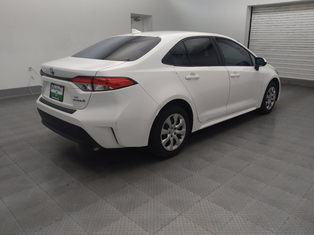 Used 2024 Toyota Corolla LE FWD image 9