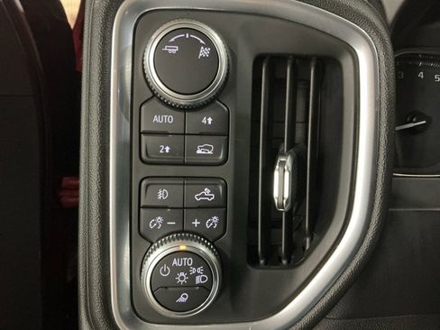 Used 2019 GMC Sierra 1500 SLT image 16