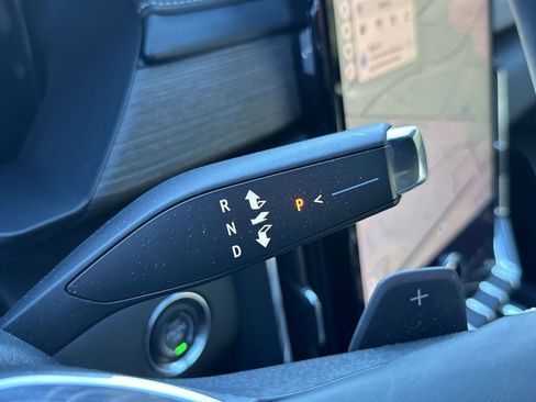 Used 2024 GMC Acadia Denali w/ Super Cruise Package image 24