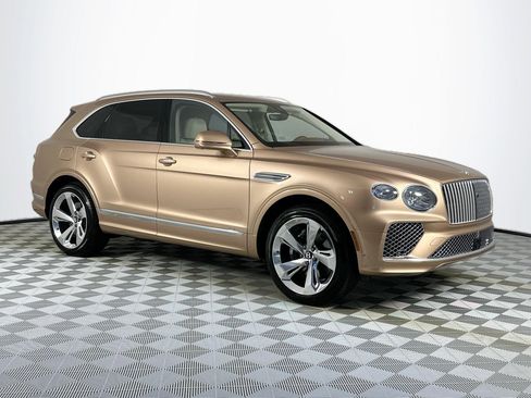 New 2025 Bentley Bentayga image 3