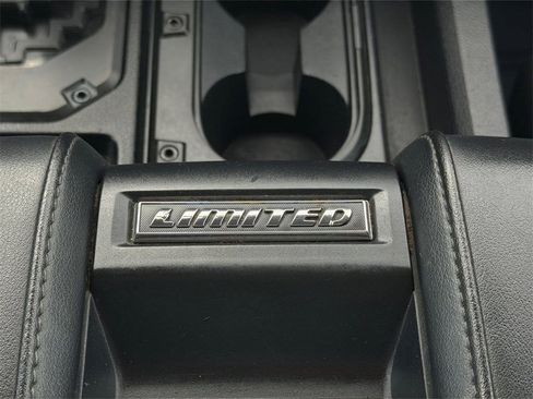 Used 2019 Toyota Tundra Limited image 22