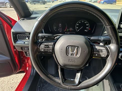 Used 2022 Honda Civic Sport image 11