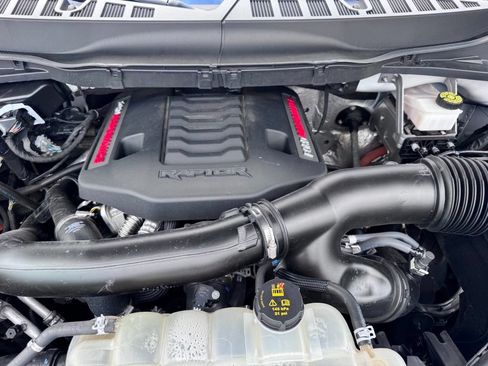 Used 2023 Ford F150 Raptor AWD/4WD image 42