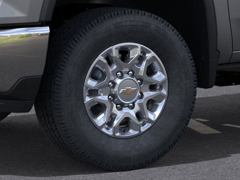 New 2026 Chevrolet Silverado 2500 LT image 9