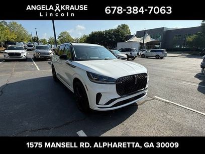 New 2025 Lincoln Aviator Reserve w/ Jet Appearance Package