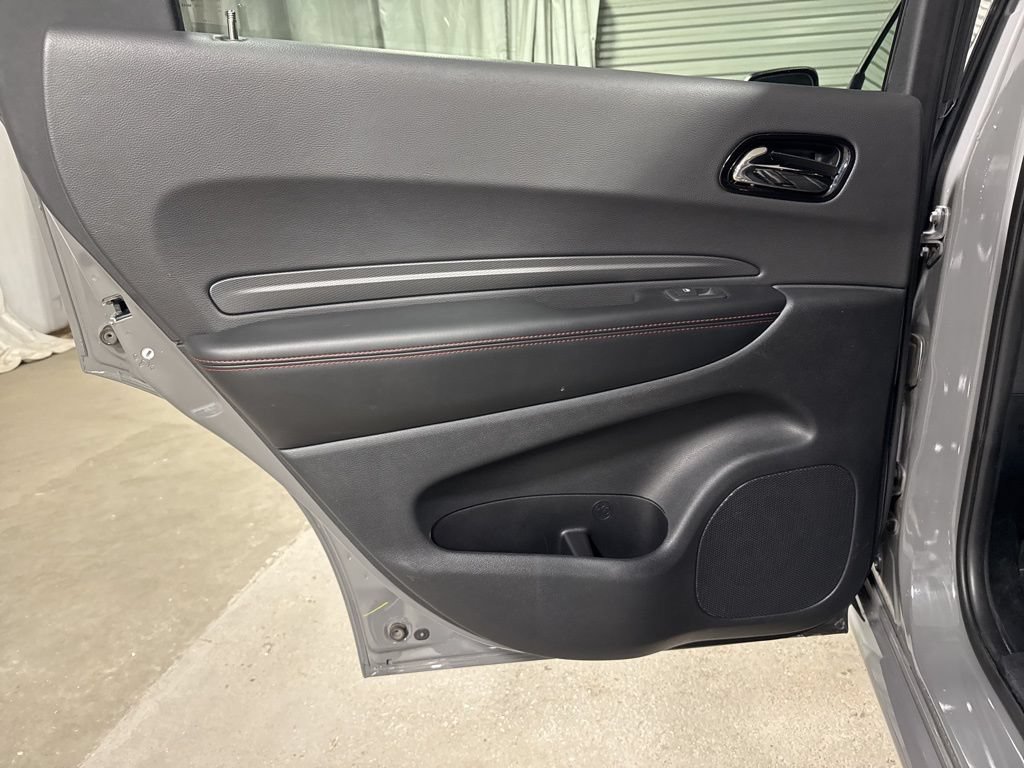 Used 2025 Dodge Durango GT AWD/4WD image 13