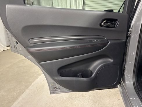 Used 2025 Dodge Durango GT AWD/4WD image 13
