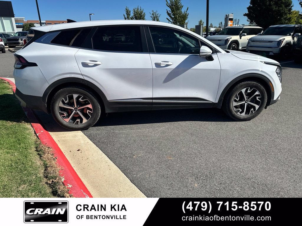 Certified 2023 Kia Sportage EX FWD image 3