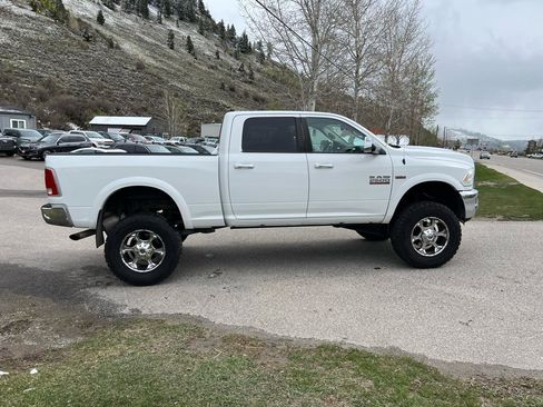 Used 2014 RAM 2500 Laramie w/ Convenience Group AWD/4WD image 6