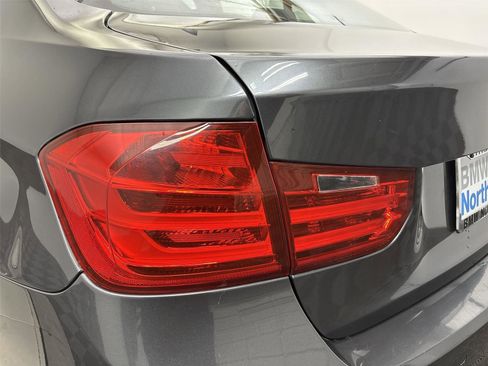 Used 2013 BMW 328i Sedan RWD image 19