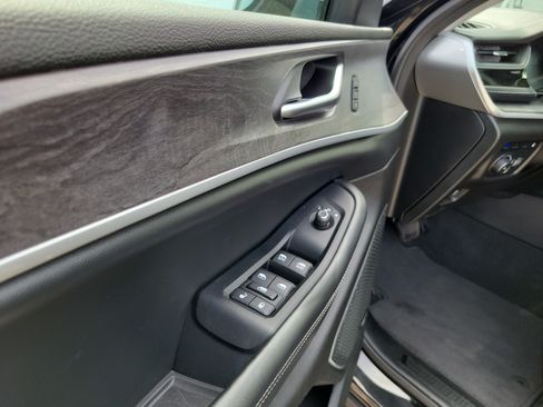 Used 2023 Jeep Grand Cherokee 4WD 4xe w/ Luxury Tech Group II image 7