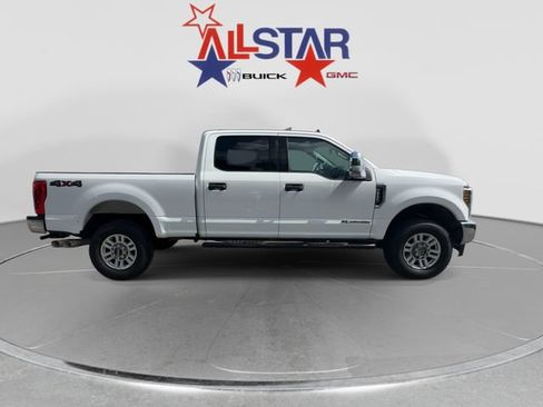 Used 2019 Ford F250 XLT w/ Snow Plow Prep Package AWD/4WD image 8