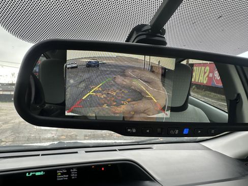 Used 2012 Toyota Prius C Four image 11