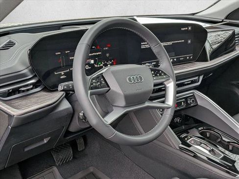 New 2025 Audi Q5 Premium Plus image 3