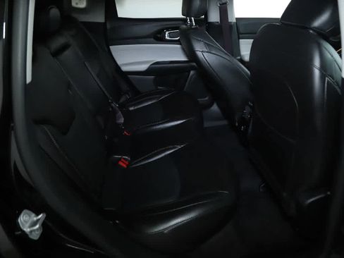 Used 2022 Jeep Compass Limited AWD/4WD image 32