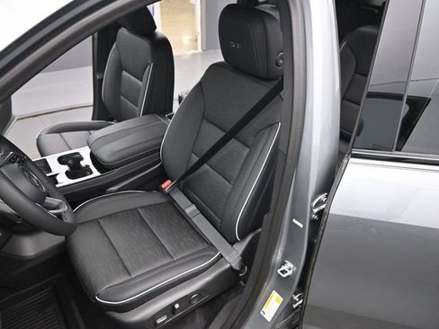 New 2026 Buick Enclave Sport Touring w/ Power Package AWD/4WD image 11