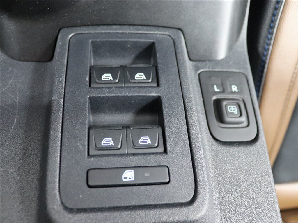 Used 2021 Ford Bronco Outer Banks AWD/4WD image 40