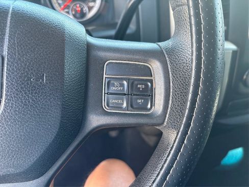 Used 2013 RAM 1500 Classic SLT RWD image 40