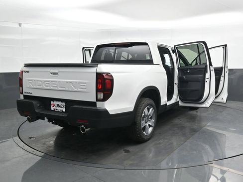 New 2026 Honda Ridgeline RTL image 46