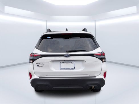 New 2026 Subaru Forester Premium image 4