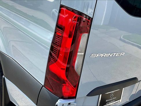 New 2025 Mercedes-Benz Sprinter 2500 image 14