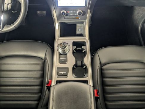 Certified 2024 Ford Edge SEL image 20