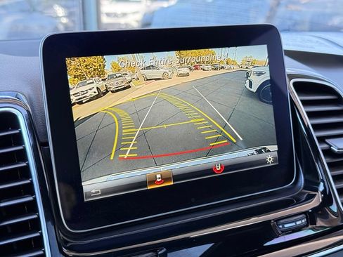 Used 2017 Mercedes-Benz GLE 350 image 5