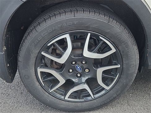 Used 2020 Subaru Crosstrek Hybrid w/ Moonroof Package w/Navigation image 9