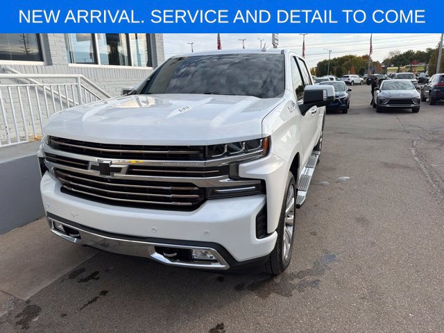 Used 2021 Chevrolet Silverado 1500 High Country w/ Technology Package AWD/4WD image 1