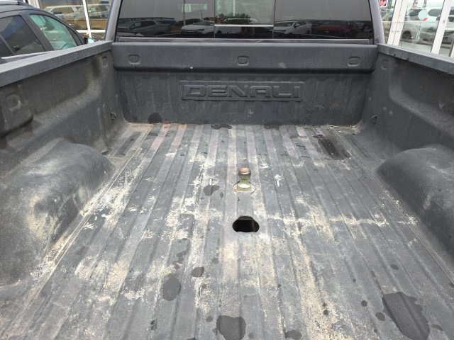Used 2015 GMC Sierra 2500 Denali w/ Duramax Plus Package AWD/4WD image 8