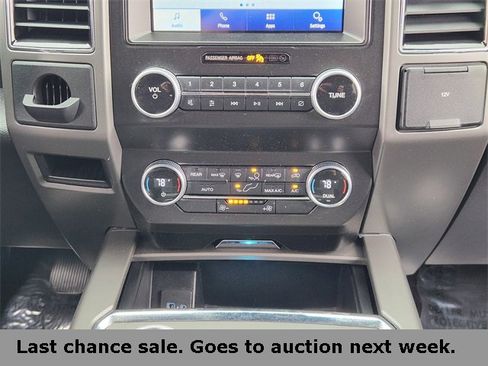 Used 2021 Ford Expedition XLT image 15