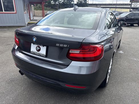 Used 2016 BMW 228i Coupe image 9