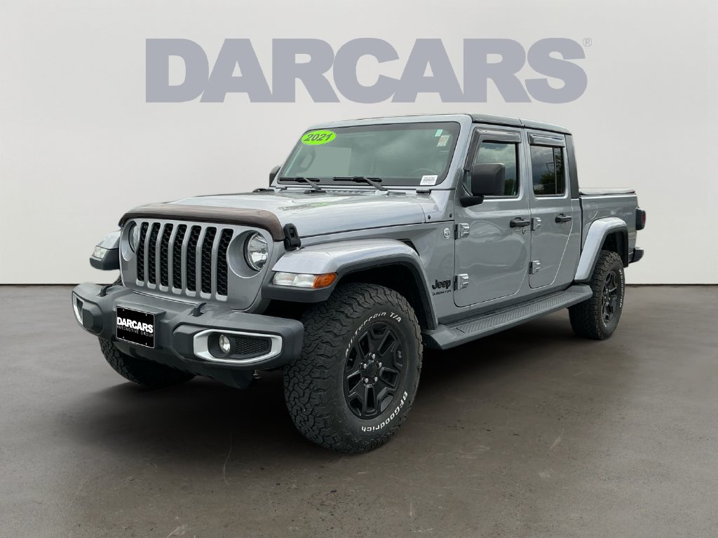 Used 2021 Jeep Gladiator Sport AWD/4WD image 3
