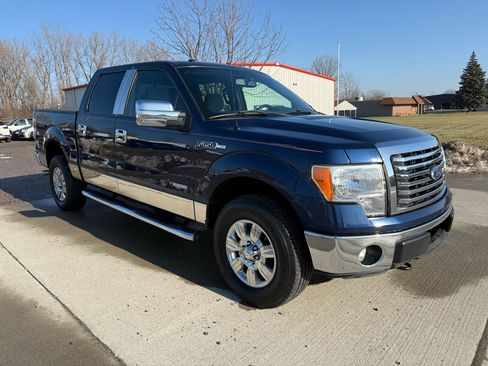 Used 2011 Ford F150 XLT w/ XLT Chrome Pkg image 3