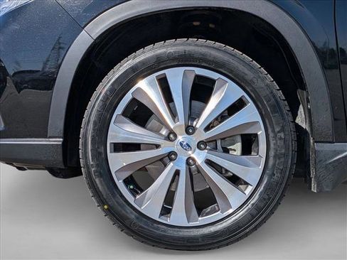 Used 2022 Subaru Ascent Limited w/ Technology Package image 24