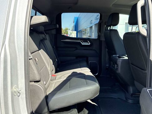 Certified 2022 Chevrolet Silverado 1500 RST w/ Convenience Package II image 27