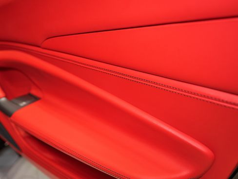 Used 2021 Ferrari F8 Tributo RWD image 51