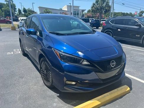 Used 2025 Nissan Leaf SV Plus FWD image 3