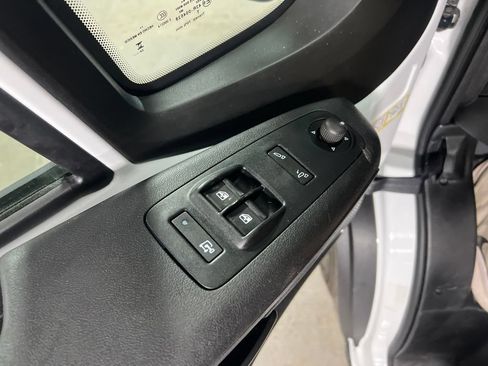 Used 2025 RAM ProMaster 2500 w/ Convenience Group FWD image 33