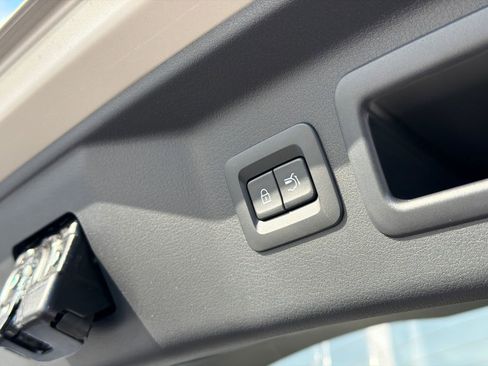 New 2026 MAZDA CX-90 3.3 Turbo w/ Preferred Package image 8