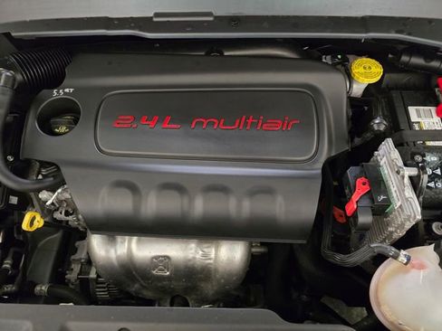 Used 2022 Jeep Compass Limited AWD/4WD image 11