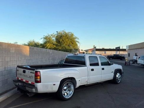 Used 2007 Chevrolet Silverado 3500 2WD Crew Cab w/ Heavy-Duty Power Package image 11