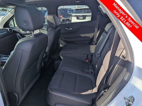 Used 2019 Chevrolet Blazer Premier w/ Sun and Wheels Package AWD/4WD image 9