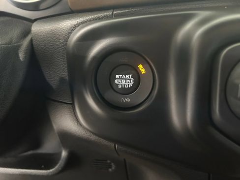 Used 2021 Jeep Wrangler Unlimited Rubicon AWD/4WD image 53